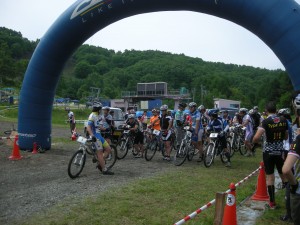 ２日目は５時間耐久レースでした。