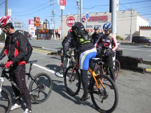 さあさあ、松阪のトレイルに行きますか！！！